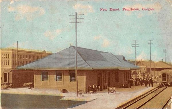 Pendleton Oregon New Depot Railroad Vintage Postcard KK208