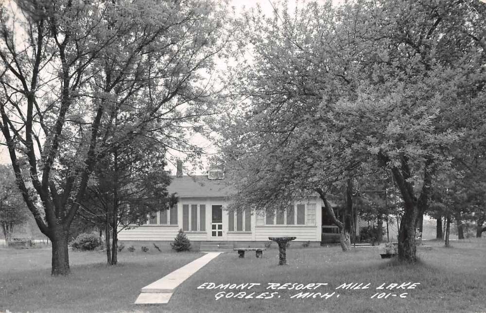 Gobles Michigan Mill Lake Edmont Resort Real Photo Postcard AA12370