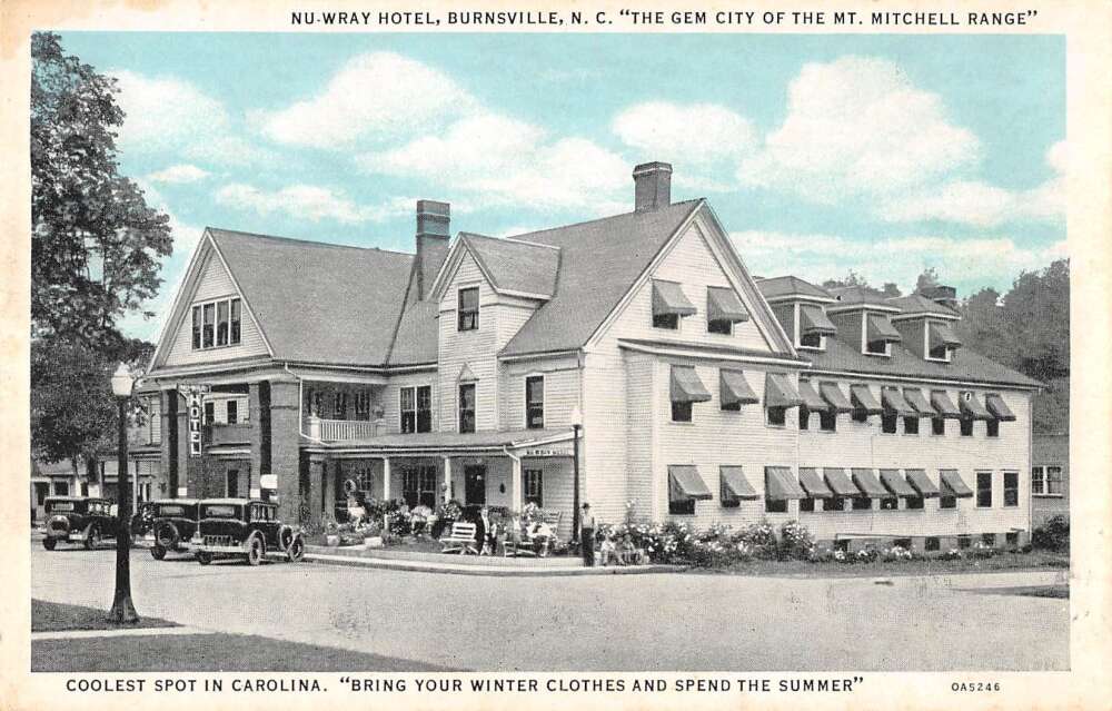 Burnsville North Carolina view of Nu Wray Hotel entrance antique pc