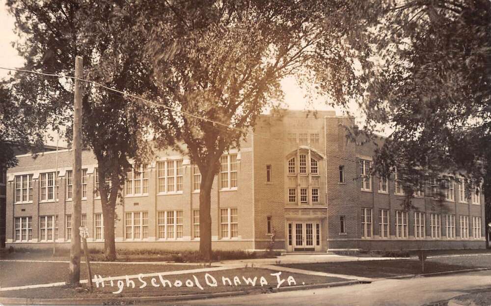 Onawa Iowa High School Real Photo Vintage Postcard AA19393 Mary L