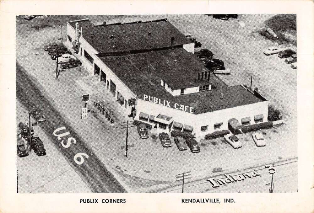 Kendallville Indiana Publix Corners Cafe Vintage Postcard AA30657