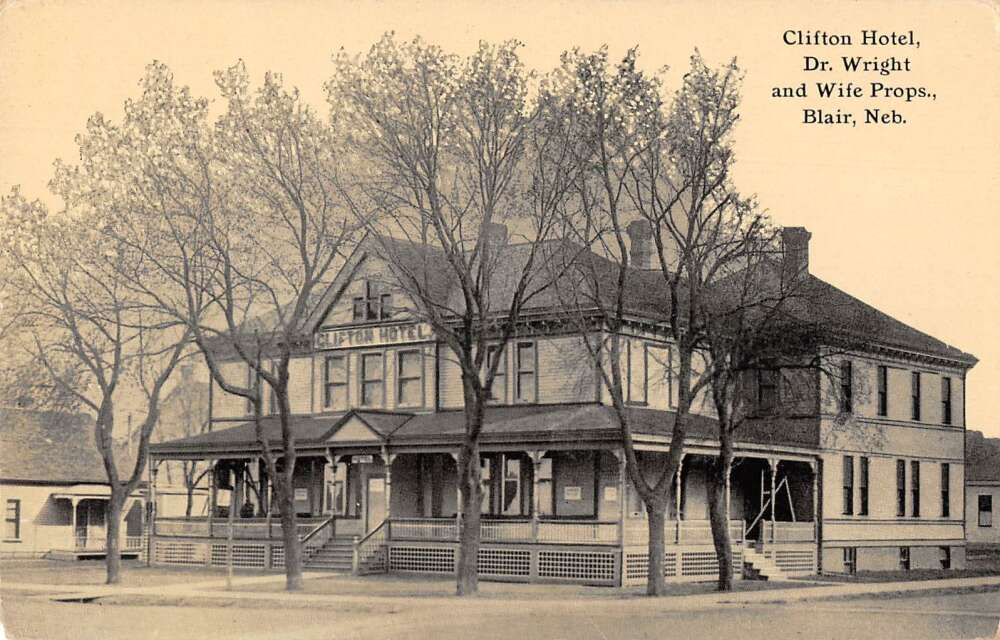 Blair Nebraska Clifton Hotel Vintage Postcard AA31803