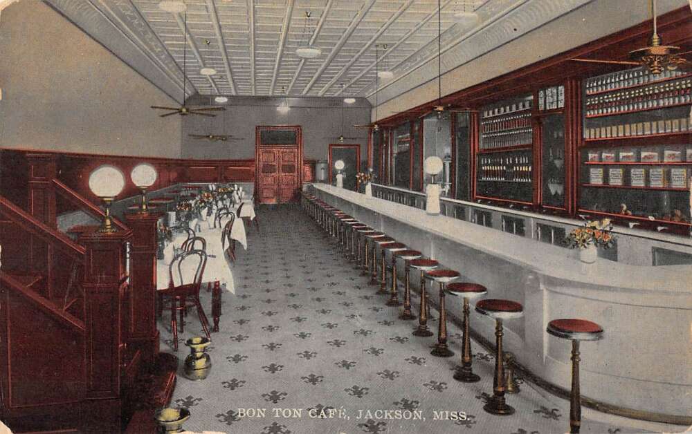 Jackson Mississippi Bon Ton Cafe Interior Vintage Postcard AA35586