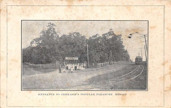 Perkasie Pennsylvania Menlo Amusement Park Entrance Vintage Postcard AA63887
