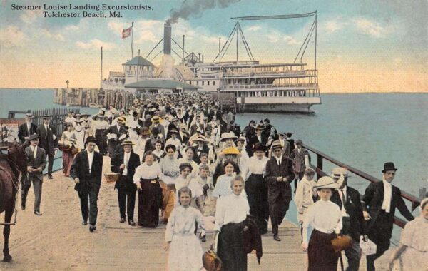 Tolchester Beach Maryland Steamer Louise Landing Excursionists Postcard AA63955
