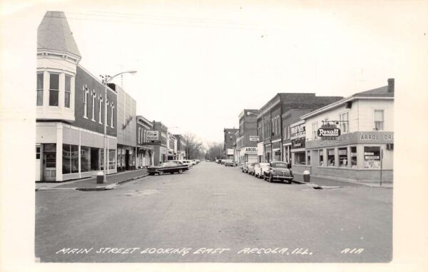 Arcola Illinois Main Street Looking East Real Photo Vintage Postcard U508