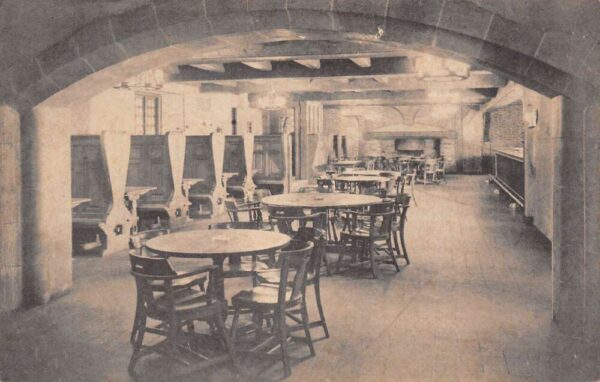 Princeton New Jersey Nassau Tavern Yankee Doodle Taproom Vintage Postcard U603