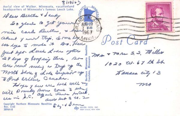Walker Minnesota Aerial View of town and Leech Lake Vintage Postcard U649 - Image 2