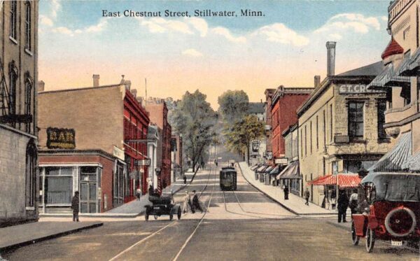 Stillwater Minnesota East Chestnut Street Shops Vintage Postcard U709