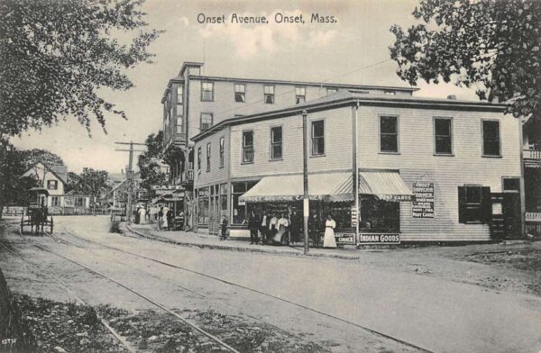 Onset Massachusetts Onset Avenue Shops and Cafe Vintage Postcard U816