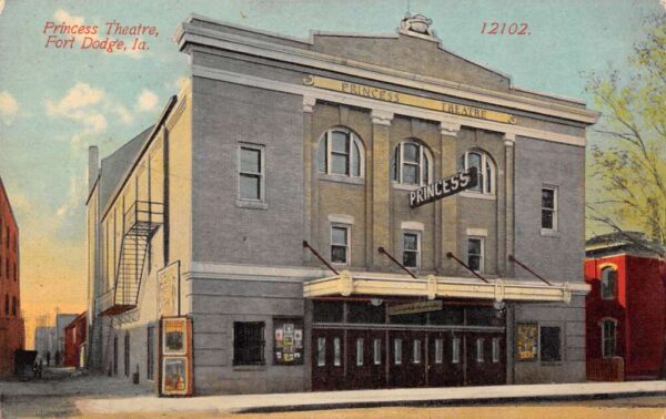 Fort Dodge Iowa Princess Theatre Entrance Vintage Postcard U927