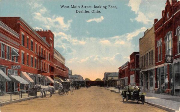 Deshler Ohio West Main street Looking East Vintage Postcard U968