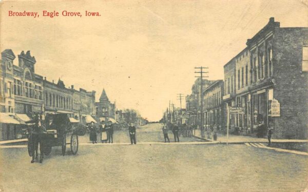 Eagle Grove Iowa Broadway Shops and Carriages Vintage Postcard U1350