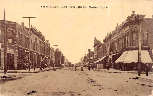 Marion Iowa Seventh Avenue West From 12th Street Vintage Postcard U1365