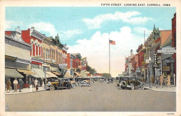 Carroll Iowa Fifth Street Looking East Vintage Postcard U1381