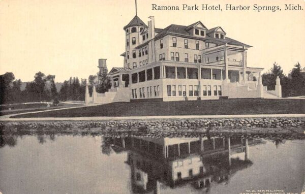 Harbor Springs Michigan Ramona Park Hotel B/W Lithograph Vintage Postcard U1669