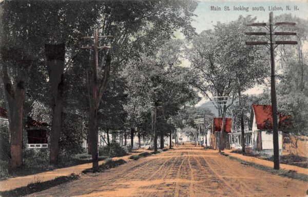 Lisbon New Hampshire Main Street, Looking South Color Lithograph PC U1911