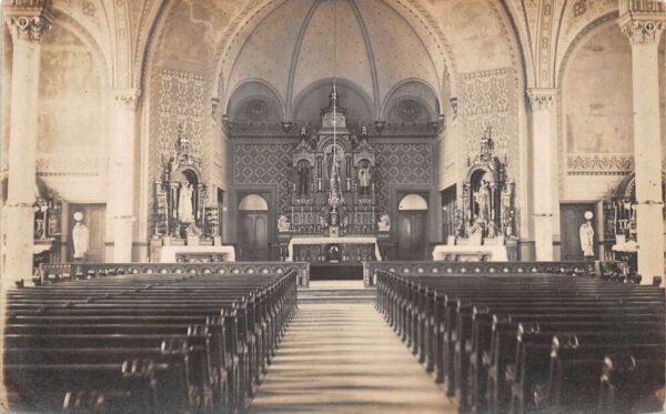 Illnois ? Church Interior View Altar Real Photo Vintage Postcard AA64608