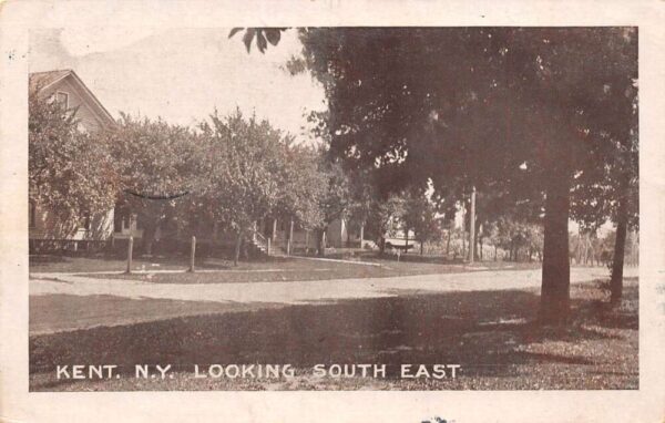 Kent New York Looking South East Private Residences Vintage Postcard U2387