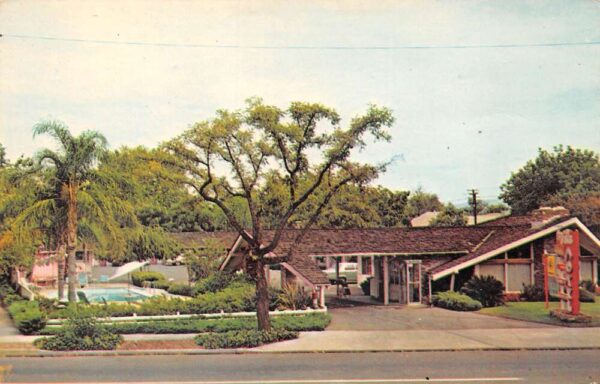 Oroville California The Villa Motel Exterior And Pool Vintage PC U2613