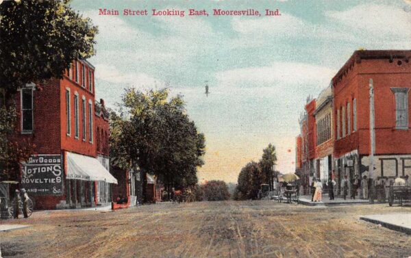 Mooresville Indiana Main Street Looking East Dry Goods Store Vintage PC U2647