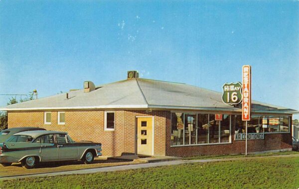 Murdo South Dakota Highway 16 Restaurant Vintage Postcard AA65050