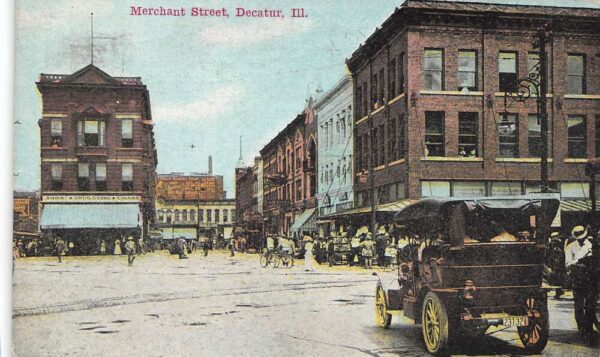 Decatur Illinois Merchant Street, Feat. Drug Store Hand Colored Postcard U2808