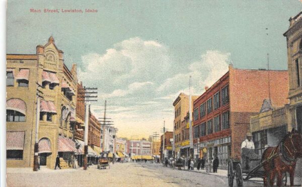 Lewiston Idaho Main Street Pharmacy Pictured Vintage Postcard U2843