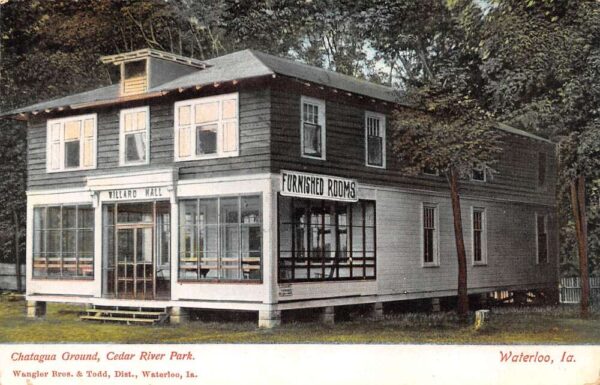 Waterloo Iowa Chatagua Ground, Clear River Park Furnished Rooms Postcard U2934
