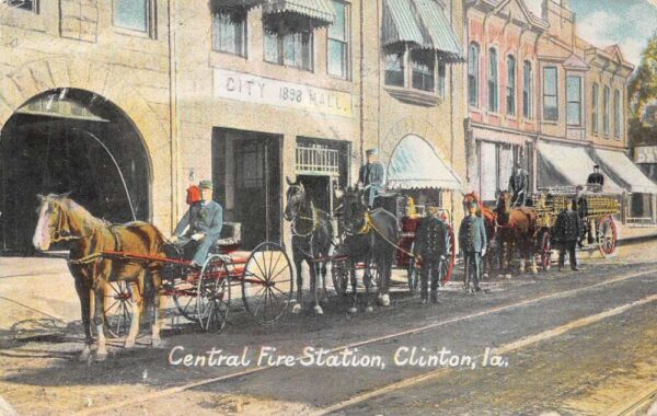 Clinton Iowa Central Fire Station City Hall Building Vintage Postcard U3006
