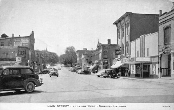 Dundee Illinois Main Street From Hill B/W Photo Vintage Postcard U3441