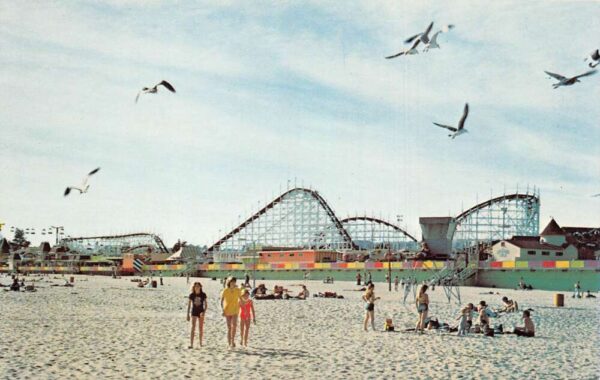 Santa Cruz California The Giant Dipper At Santa Cruz Boardwalk Vintage PC U3582