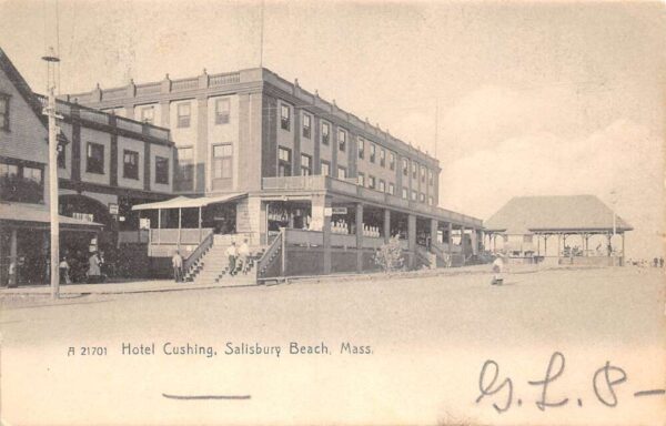 Salisbury Beach Massachusetts Hotel Cushing & Soda Shop B/W Litho. PC U3676
