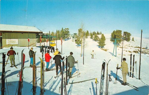 Park City Utah Treasure Mountains Ski Resort Skiers, Color Photochrome PC U3699