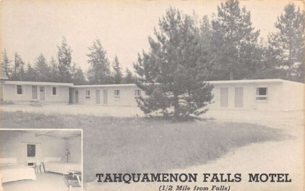 Paradise Michigan Tahquamenon Falls Motel Vintage Postcard AA65491
