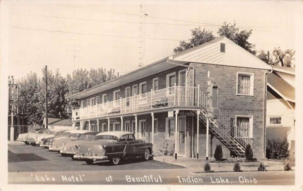 Indian Lake Ohio Lake Motel Real Photo Vintage Postcard AA66781