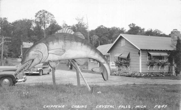 Crystal Falls Michigan Chippewa Cabins Giant Fish Sign Real Photo PC AA67948