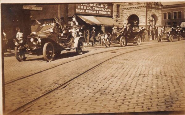 Crown Point Indiana Patriotic Decorated Car Parade Real Photo Vintage PC AA68177