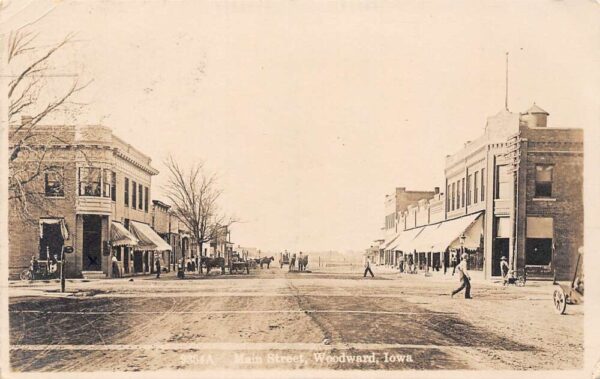 Woodward Iowa Main Street Real Photo Vintage Postcard U5308