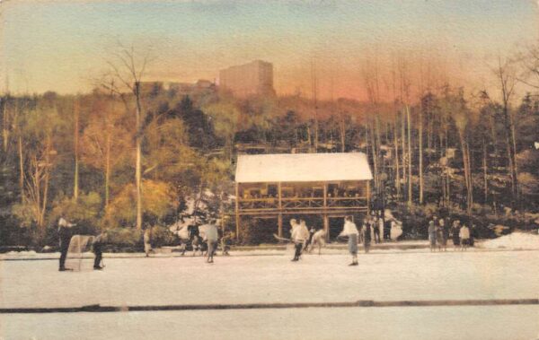 Pocono Manor Pennsylvania Ice Hockey On Lake Minausin Hand Colored PC U5388