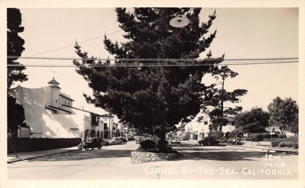 Carmel-By-The-Sea California Town View, B/W Photo Vintage Postcard U5651