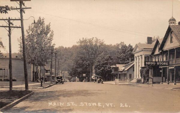 Stowe Vermont Main Street, Drug Store, B/W Photo Vintage Postcard U5684