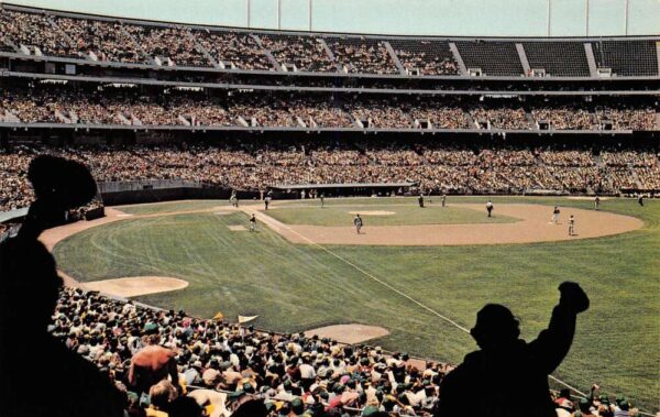 Oakland California Oakland-Alameda County Coliseum Photochrome Vintage PC U5844