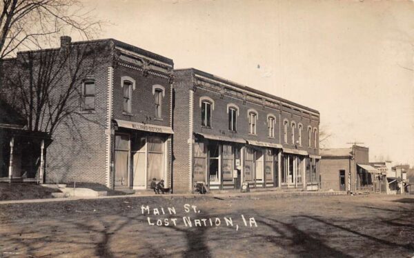 Lost Nation Iowa Main Street Real Photo Vintage Postcard U5913
