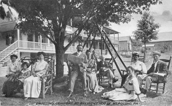 Mt. Pocono Pennsylvania Guests At Belmont House, B/W Photo Print Postcard U6080