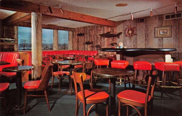 Poulsbo Washington The Reef Room Restaurant Photochrome Vintage Postcard U6172