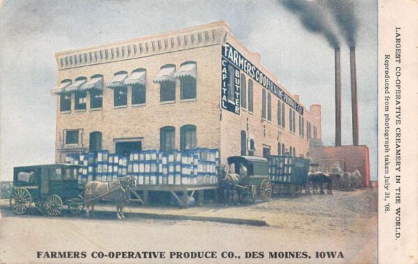 Des Moines Iowa Farmers Co-Op Produce Co., Color Lithograph Vintage PC U6193