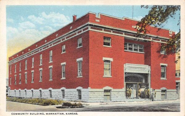 Manhattan Kansas Community Building, White Border Era Vintage Postcard U6383