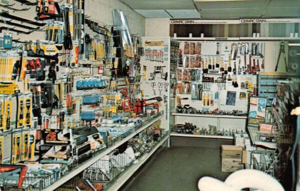 Westville New Hampshire Westville Supply Outlet Hardware Store Chrome PC U6407
