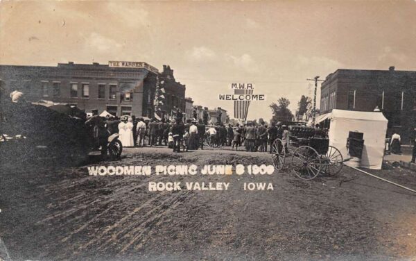 Rock Valley Iowa Woodmen's Picnic, 1909 Real Photo Vintage Postcard U6634